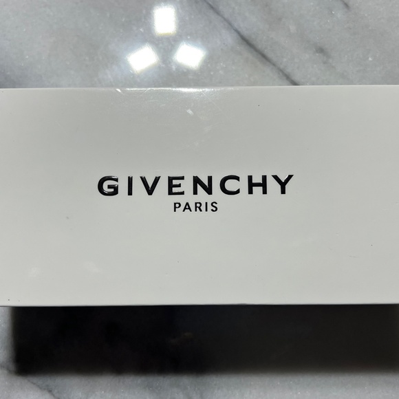 Givenchy Womens Sunglasses 44/s 65G90 (61-15-140) - Picture 6 of 9